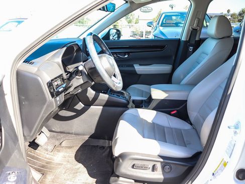 Used 2025 Honda CR-V EX-L image 15