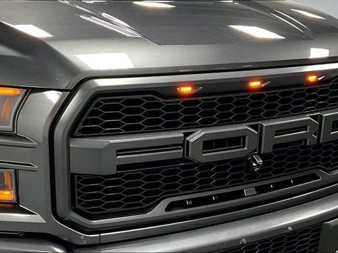 Used 2018 Ford F150 Raptor w/ Equipment Group 802A Luxury AWD/4WD image 31