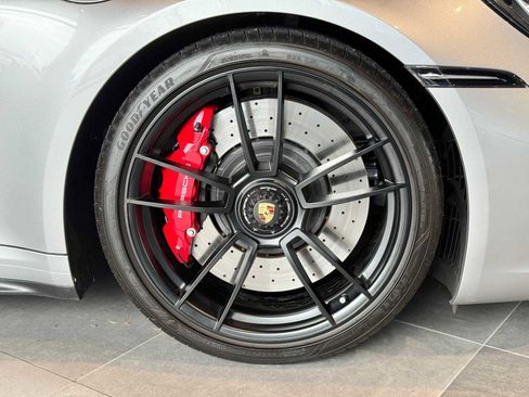 Used 2022 Porsche 911 Carrera 4 GTS image 8