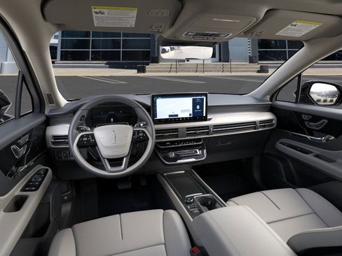 New 2026 Lincoln Corsair Premiere AWD/4WD image 9