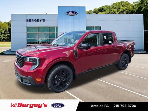 New 2026 Ford Maverick Lariat w/ Black Appearance Package AWD/4WD image 1