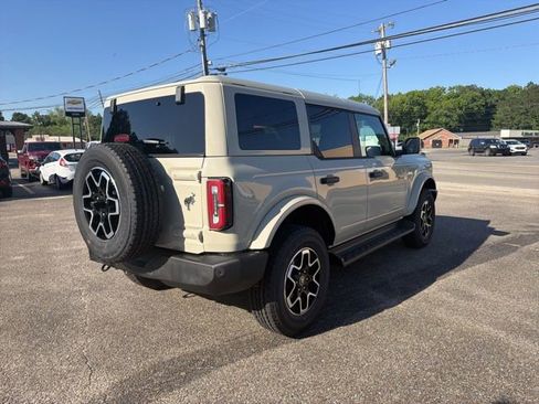 New 2026 Ford Bronco Outer Banks AWD/4WD image 6