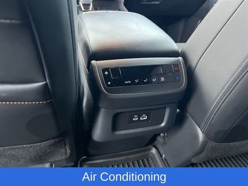 Used 2023 Nissan Pathfinder Rock Creek image 26