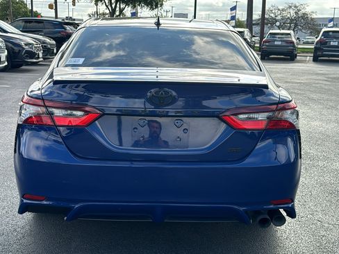 Used 2023 Toyota Camry SE w/ Convenience Package image 7