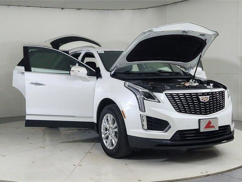 Used 2023 Cadillac XT5 Luxury image 9