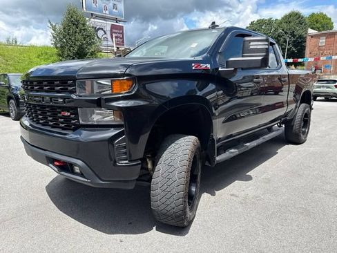 Used 2021 Chevrolet Silverado 1500 Custom Trail Boss w/ Midnight Edition AWD/4WD image 5