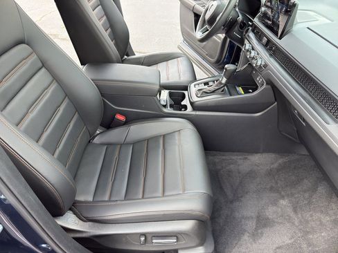 Used 2025 Honda CR-V Sport-L image 30