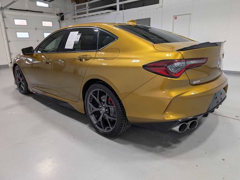 Certified 2022 Acura TLX Type S image 10