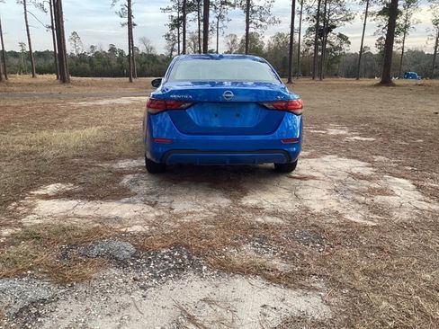 Used 2024 Nissan Sentra SV image 4
