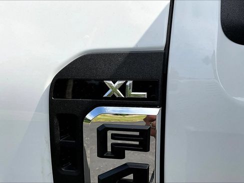 New 2026 Ford F450 XL w/ XL Chrome Package AWD/4WD image 9