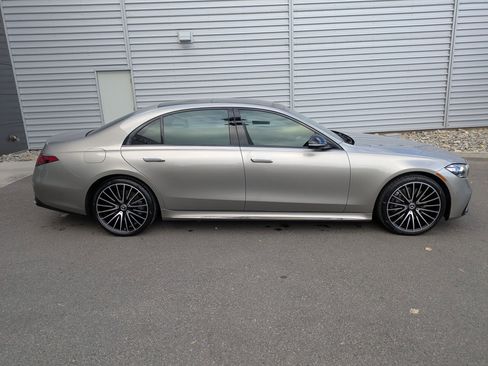 Certified 2023 Mercedes-Benz S 580 S 580 image 2