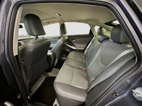 Used 2015 Toyota Prius Four image 30