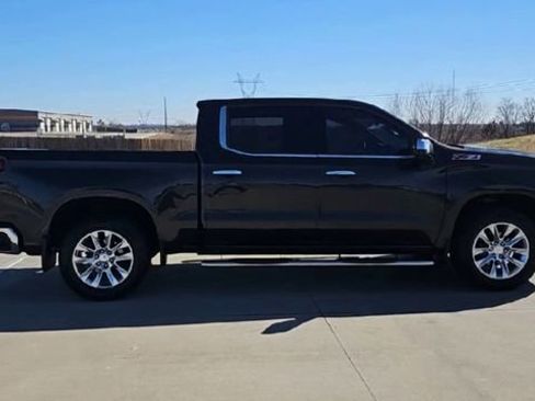 Used 2021 Chevrolet Silverado 1500 LTZ w/ LTZ Premium Package AWD/4WD image 9