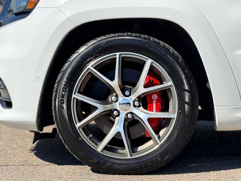 Used 2017 Jeep Grand Cherokee SRT AWD/4WD image 11