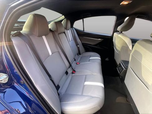 Used 2025 Toyota Camry SE w/ Multimedia Upgrade Package FWD image 19