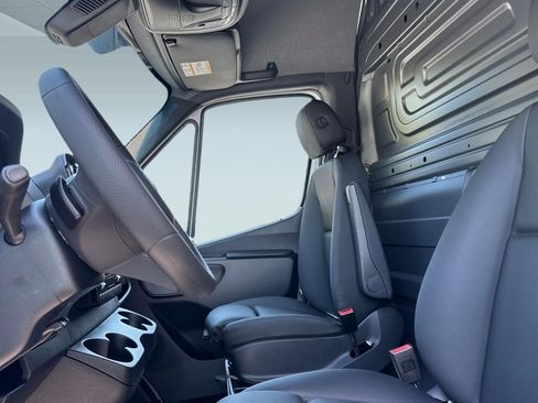 New 2026 Mercedes-Benz Sprinter 2500 image 13