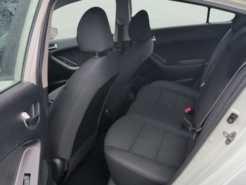 Used 2015 Kia Forte LX w/ Popular Package image 32