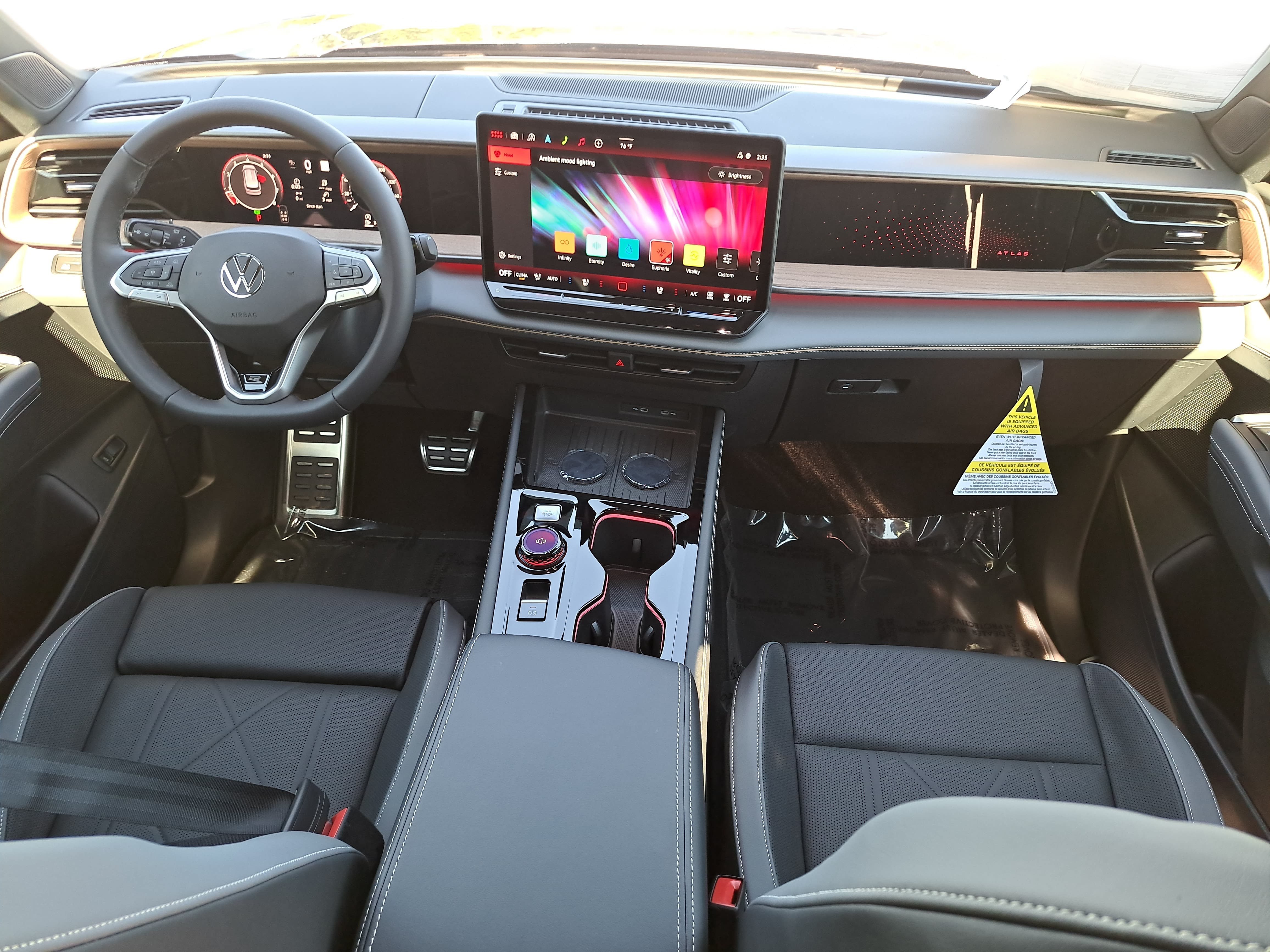 New 2027 Volkswagen Atlas SEL R-Line AWD/4WD image 9