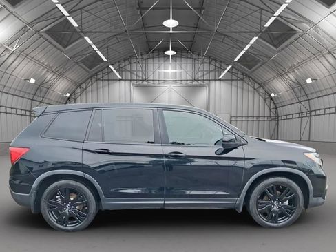 Used 2019 Honda Passport Sport image 4
