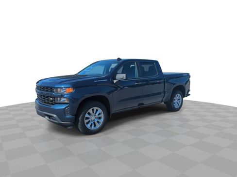 Certified 2020 Chevrolet Silverado 1500 Custom w/ Custom Value Package AWD/4WD image 4