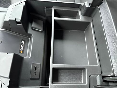 New 2026 GMC Sierra 1500 Denali image 9