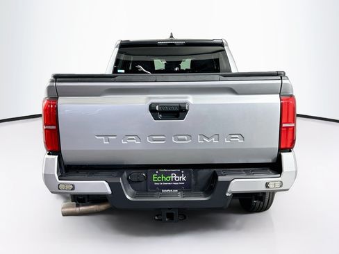 Used 2025 Toyota Tacoma SR5 RWD image 7