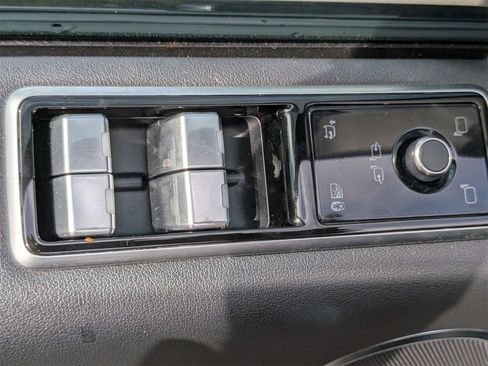 Used 2022 Land Rover Range Rover Sport HSE Silver Edition image 14