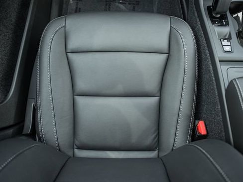 New 2026 Volvo XC40 B5 Core w/ Protection Package Premier AWD/4WD image 30