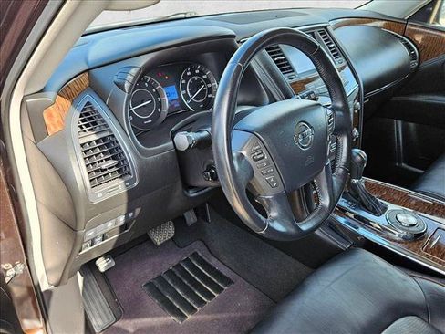 Used 2019 Nissan Armada Platinum w/ Interior Lighting Package RWD image 10
