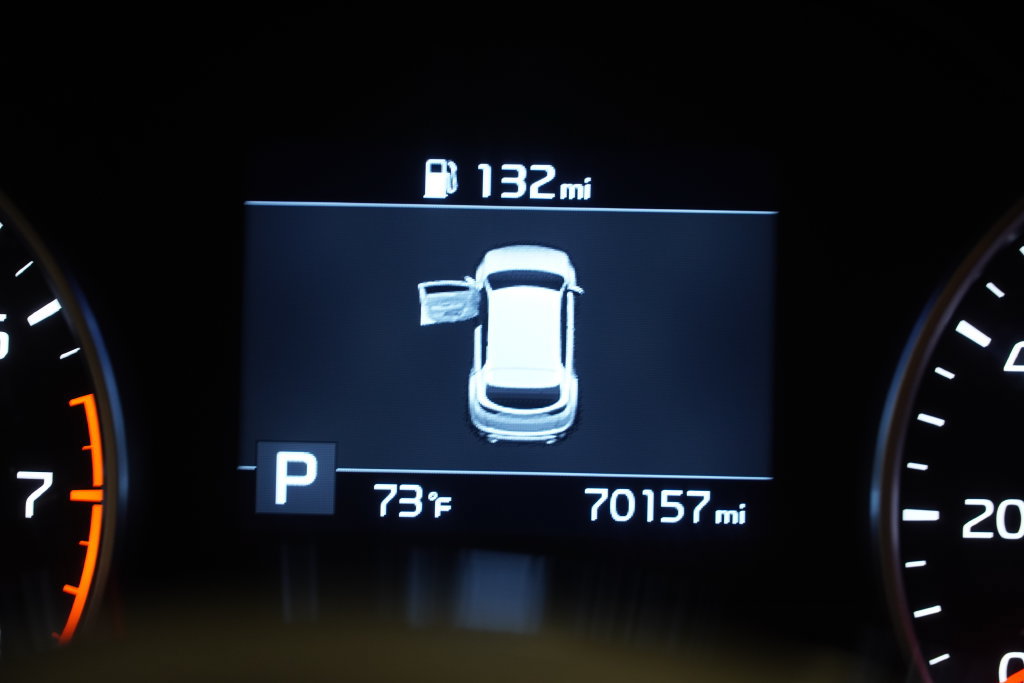 Used 2021 Kia Sportage LX FWD image 4