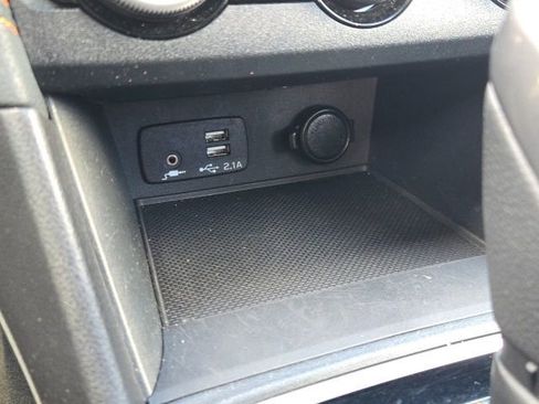 Certified 2022 Subaru Crosstrek 2.5i Limited image 16