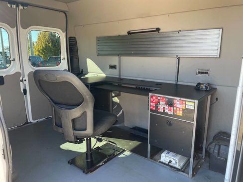 Used 2021 RAM ProMaster 1500 image 25