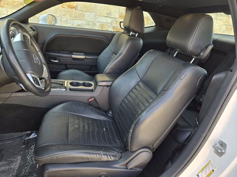 Used 2012 Dodge Challenger R/T Plus RWD image 5