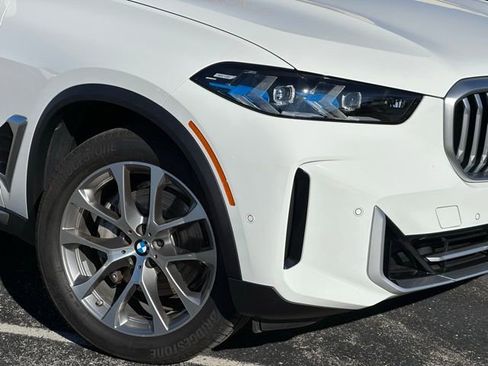 Certified 2024 BMW X5 xDrive40i w/ Premium Package image 12