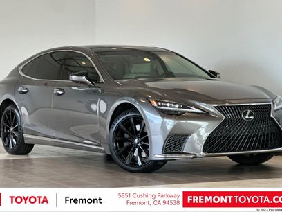 Used 2022 Lexus LS 500 AWD w/ Executive Package