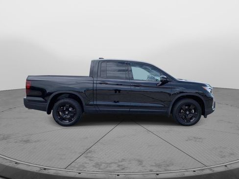 Certified 2024 Honda Ridgeline Black Edition image 2