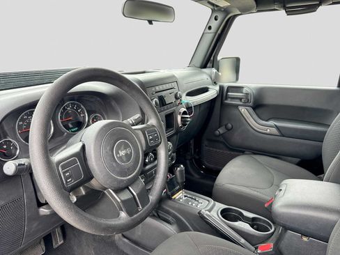 Used 2016 Jeep Wrangler Sport AWD/4WD image 2