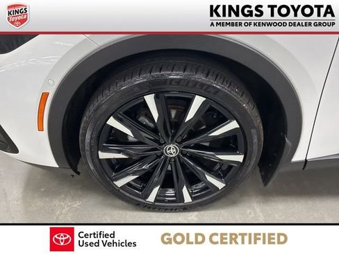 Certified 2024 Toyota Crown Platinum AWD/4WD image 37