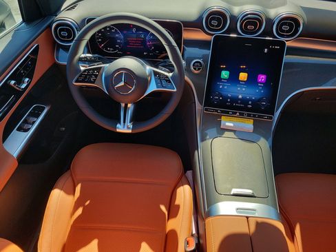 New 2026 Mercedes-Benz GLC 300 image 13