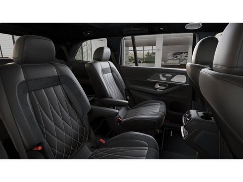 New 2026 Mercedes-Benz GLS 63 AMG 4MATIC image 5