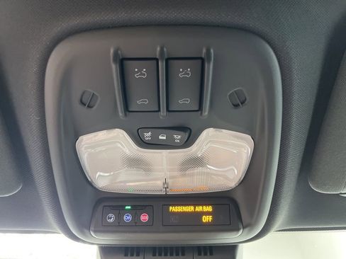 New 2026 GMC Canyon AT4 w/ Technology Plus Package AWD/4WD image 22