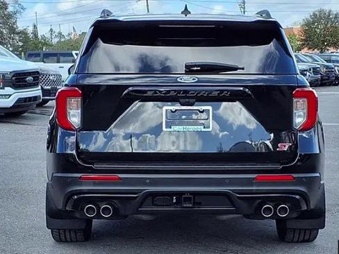 Used 2020 Ford Explorer ST w/ ST High-Performance Pack image 6