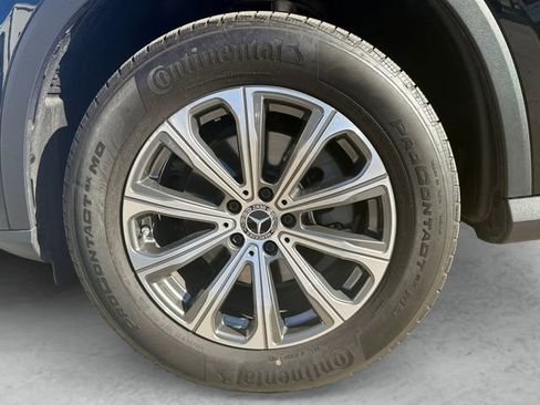 Used 2024 Mercedes-Benz GLC 300 image 23