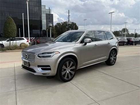 Certified 2023 Volvo XC90 B6 Ultimate w/ Protection Package Premier image 3