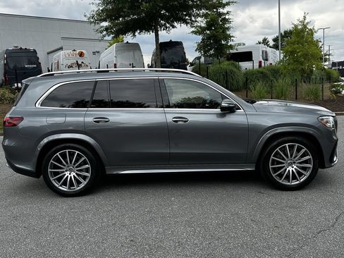Certified 2025 Mercedes-Benz GLS 450 4MATIC image 9