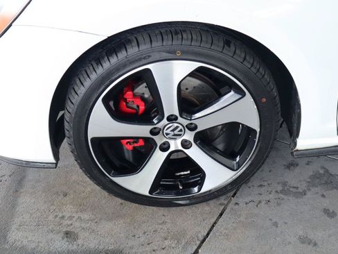Used 2017 Volkswagen GTI S FWD image 43