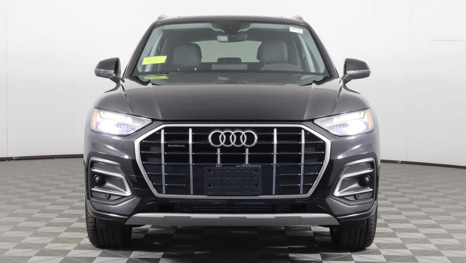 Used 2024 Audi Q5 2.0T Premium AWD/4WD image 2