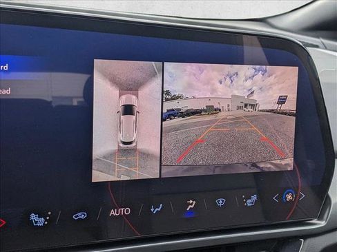 New 2025 Chevrolet Equinox EV RS image 12