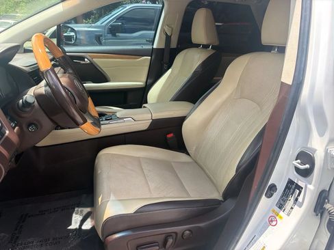 Used 2019 Lexus RX 350L FWD image 10