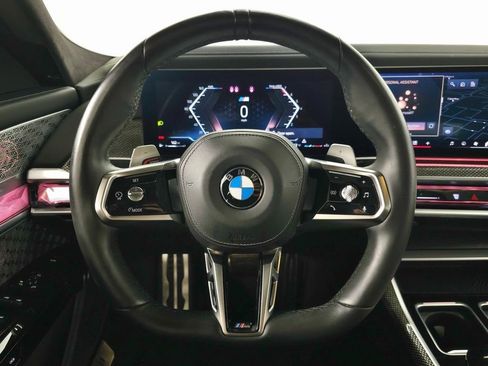 Used 2023 BMW 760i xDrive image 20